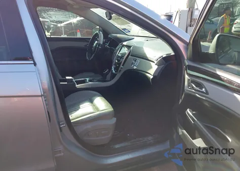 2015 Cadillac Srx Luxury Collection z USA, uszkodzony, nr VIN 3GYFNBE37FS555971